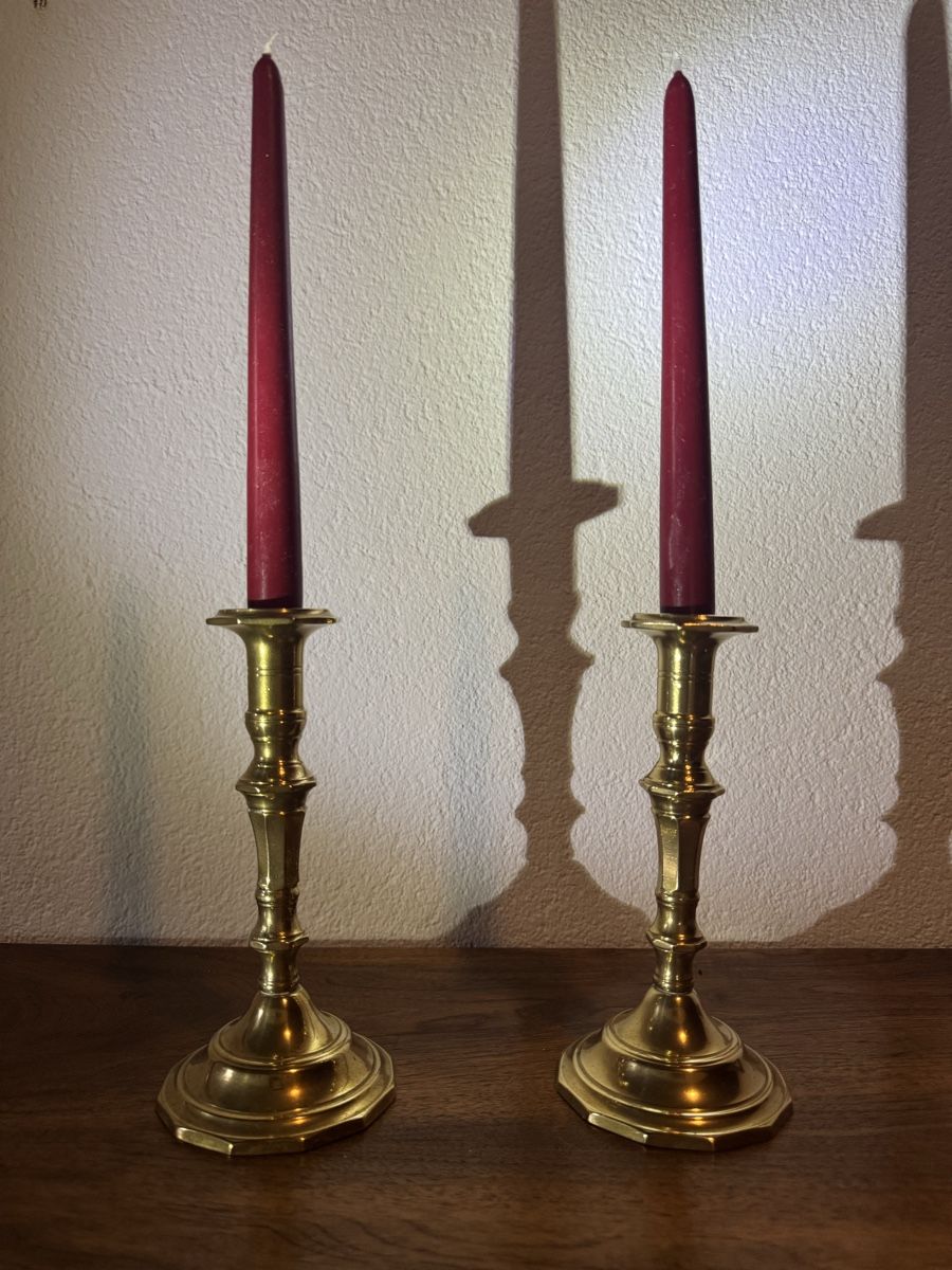 Portacandele: Kerzenständer Set aus Messing – Usato da Balsthal venduto da Narulya 1