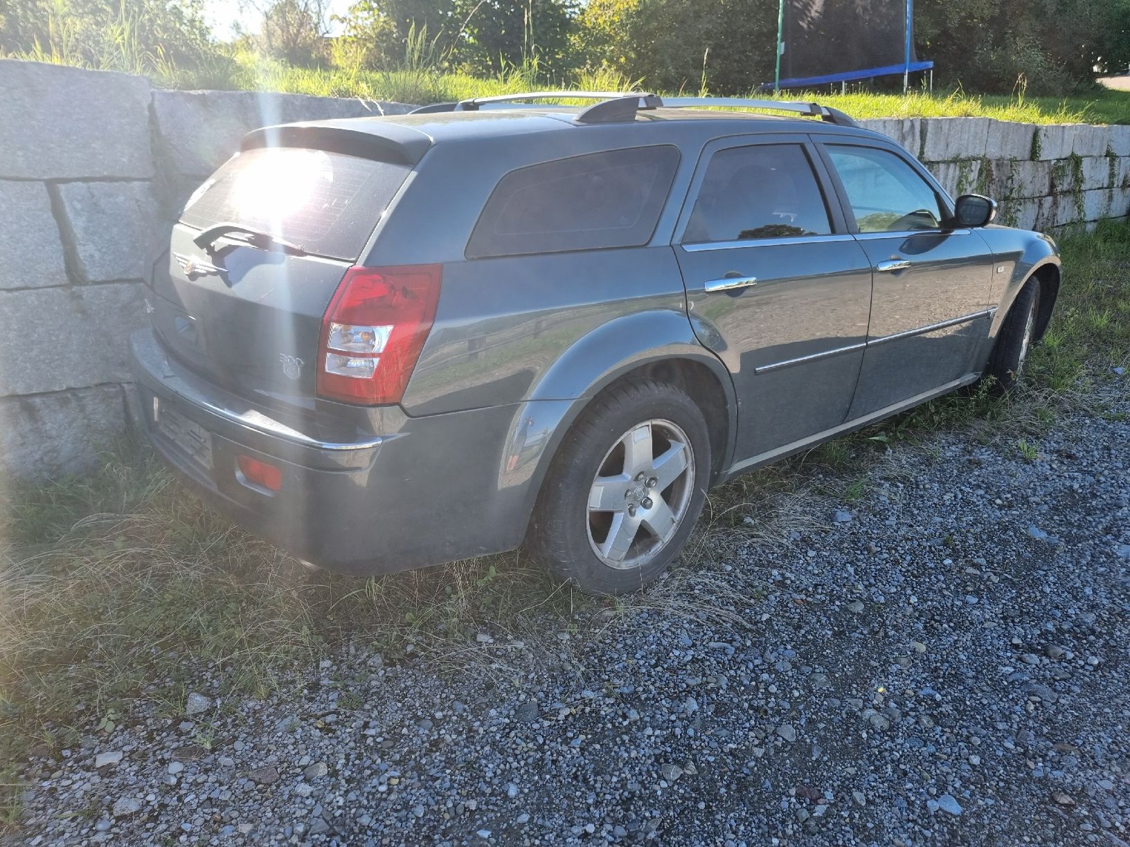 Chrysler Automobili: Chrysler 300C Kombi, JG 2006 – Difettoso da Oetwil am See venduto da Nicolais