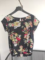 Only Bluse schwarz geblümt Gr. 36