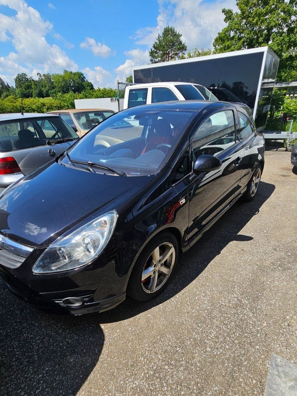 Opel Automobili: Opel Corsa 1.6T GSi – Usato da Diessenhofen venduto da Osio 1