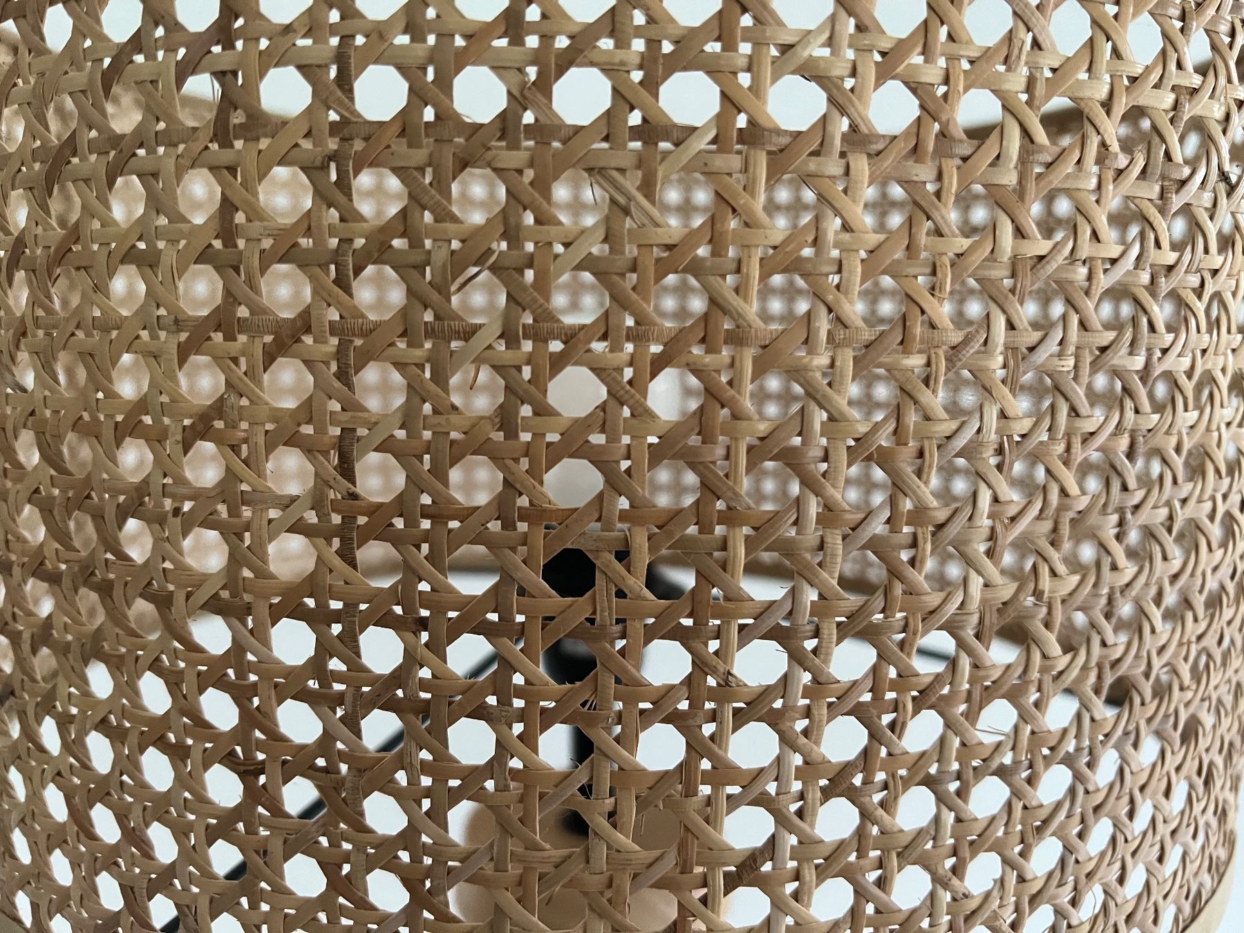 Beliani Lampes: Stehlampe mit Rattanschirm – D'occasion à Thürnen par mel_69cp 1