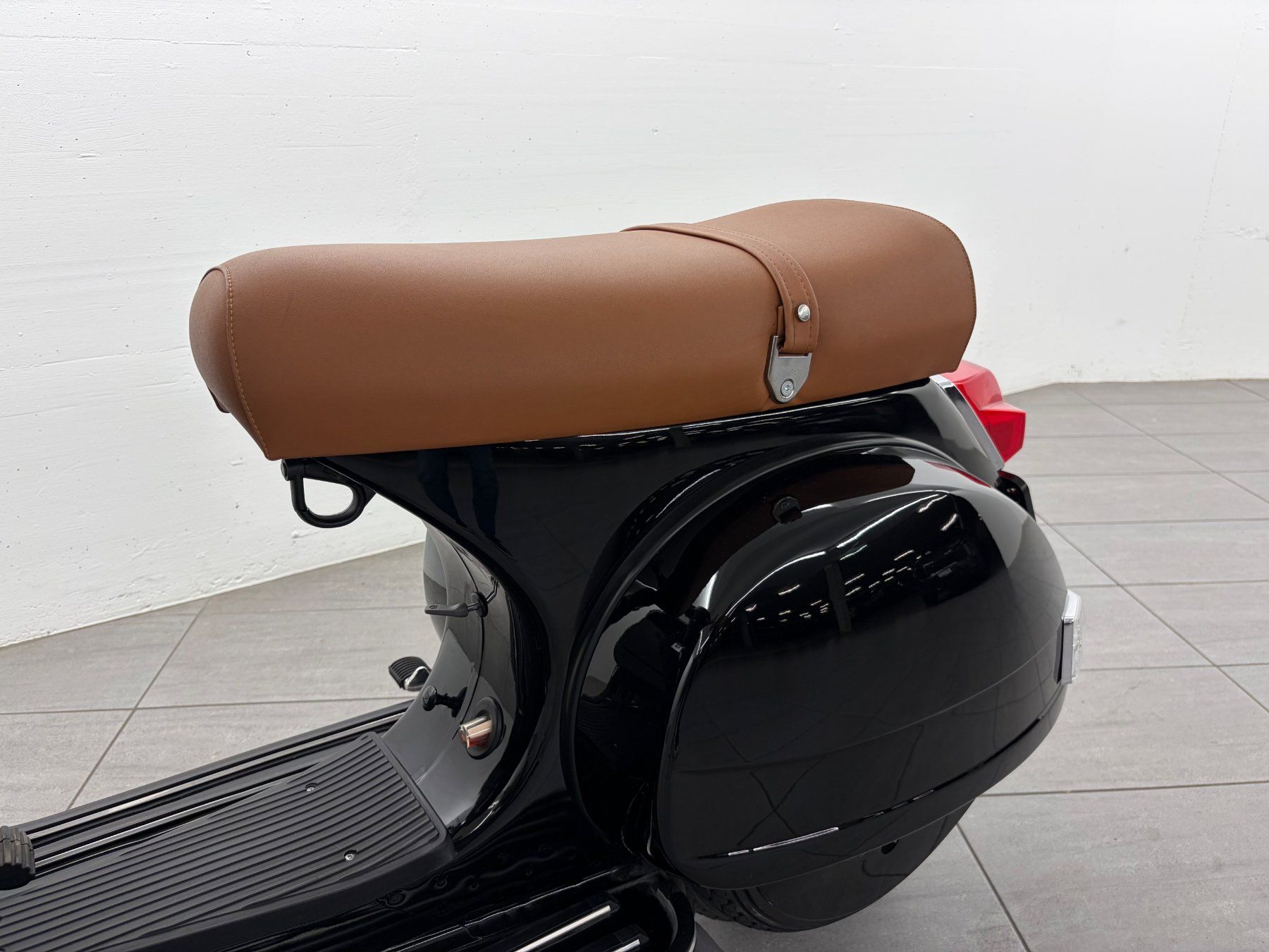 Piaggio Scooter: PIAGGIO Vespa PX 125 E Disc – Usato da Nänikon venduto da s_a_n_d_r_o 8