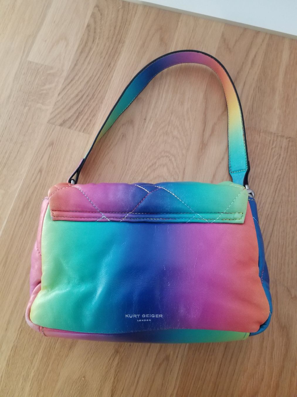 Kurt Geiger Borse da donna: Kurt Geiger rainbow Bag – Usato da Luzern venduto da _Lobster_ 1
