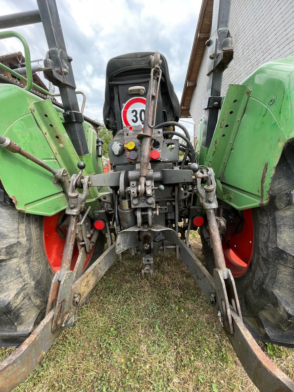Fendt Tracteurs: Fendt Farmer 201s – D'occasion à Steinebrunn par leo_z5qx 2