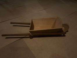 Kinderschubkarre aus Holz guter Zustand gebraucht