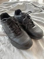 Baskets Skechers noires - T40
