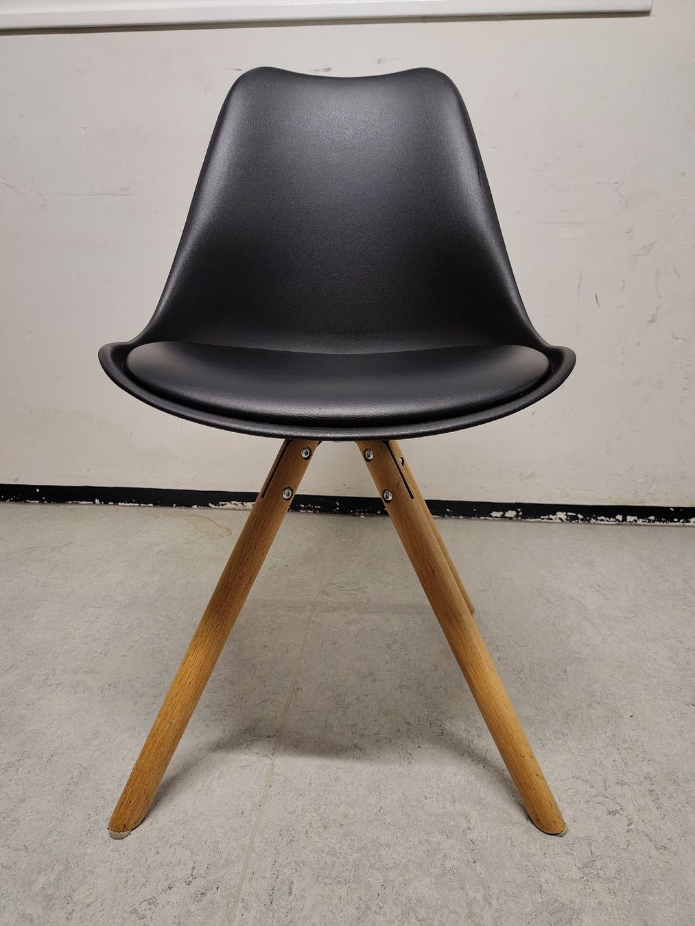 Stühle: Stühle Esszimmer 4 Stück – Gebraucht aus Lenzburg von rut_2w52 1