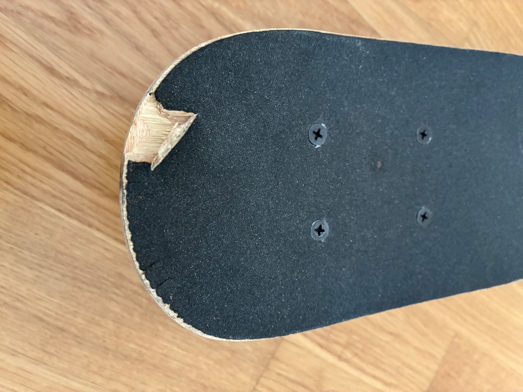 Skateboards: Mini skateboard 43 cm. – Usato da Basel venduto da Pardesi84 3