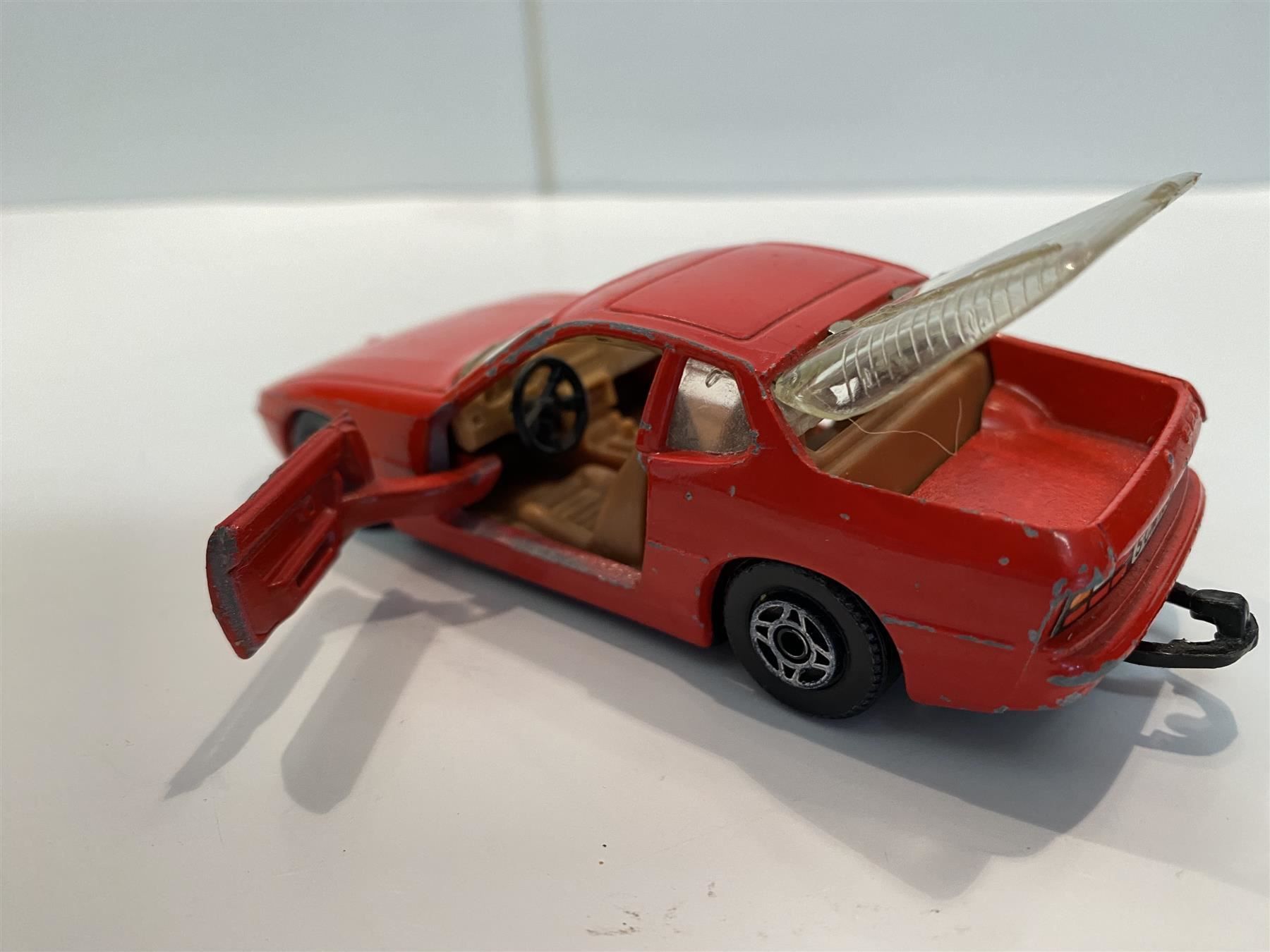 Porsche Modellautos: Porsche 924 1:36 Corgi GB rot – Gebraucht aus Stäfa von thebrand 7