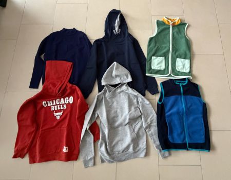 18 TEILE KLEIDERPAKET JUNGS GR. 134 / 140 *** JETZT HERBST