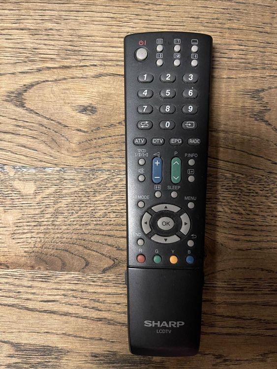 Sharp Fernbedienung für LCDFernseher Kaufen auf Ricardo