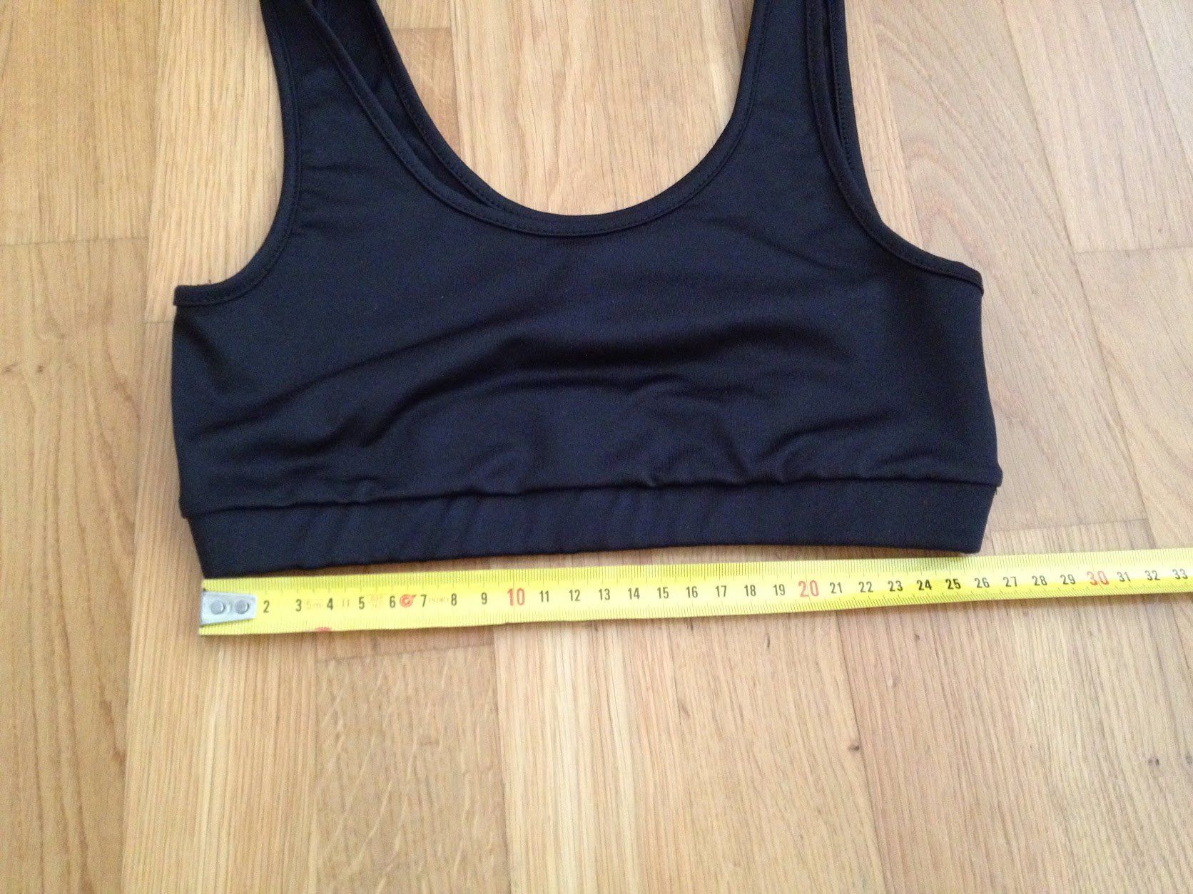 Top: Sommer Sport Top – Usato da Dübendorf venduto da Fip05 2
