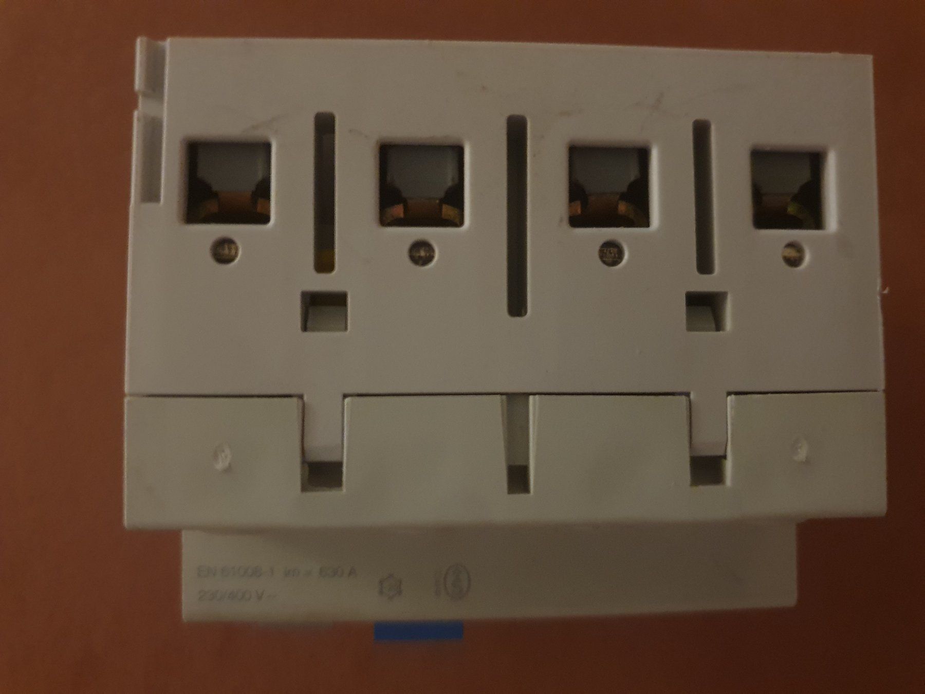 Hager Interruttori: Fehlerstrom Schutzschalter 4P 25A 30mA A Typ CDA425C FI – Usato da Zürich venduto da eymen20 3