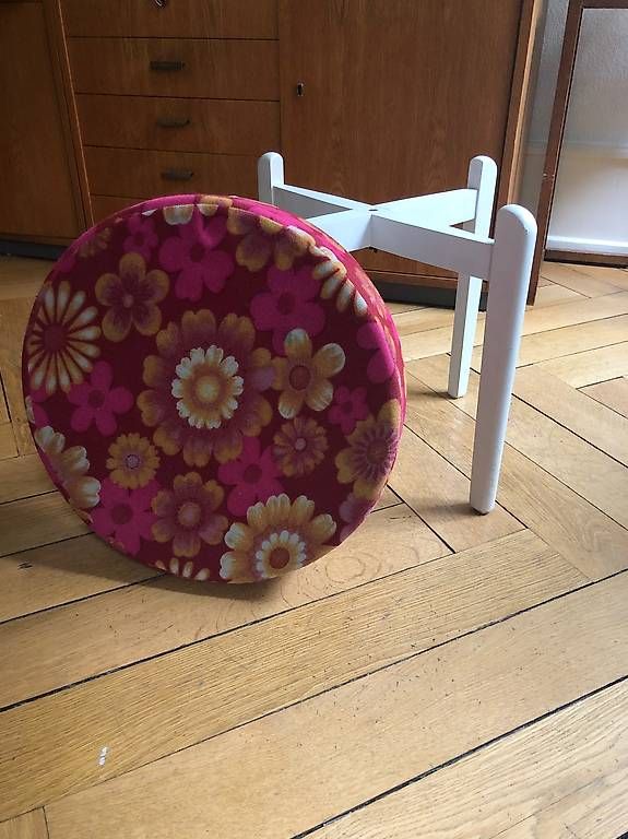 Hocker: Hocker mit Polster – Gebraucht aus Basel von Brubaba 3