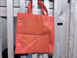 Benetton Tragetasche Orange, ideal für den Sommer!