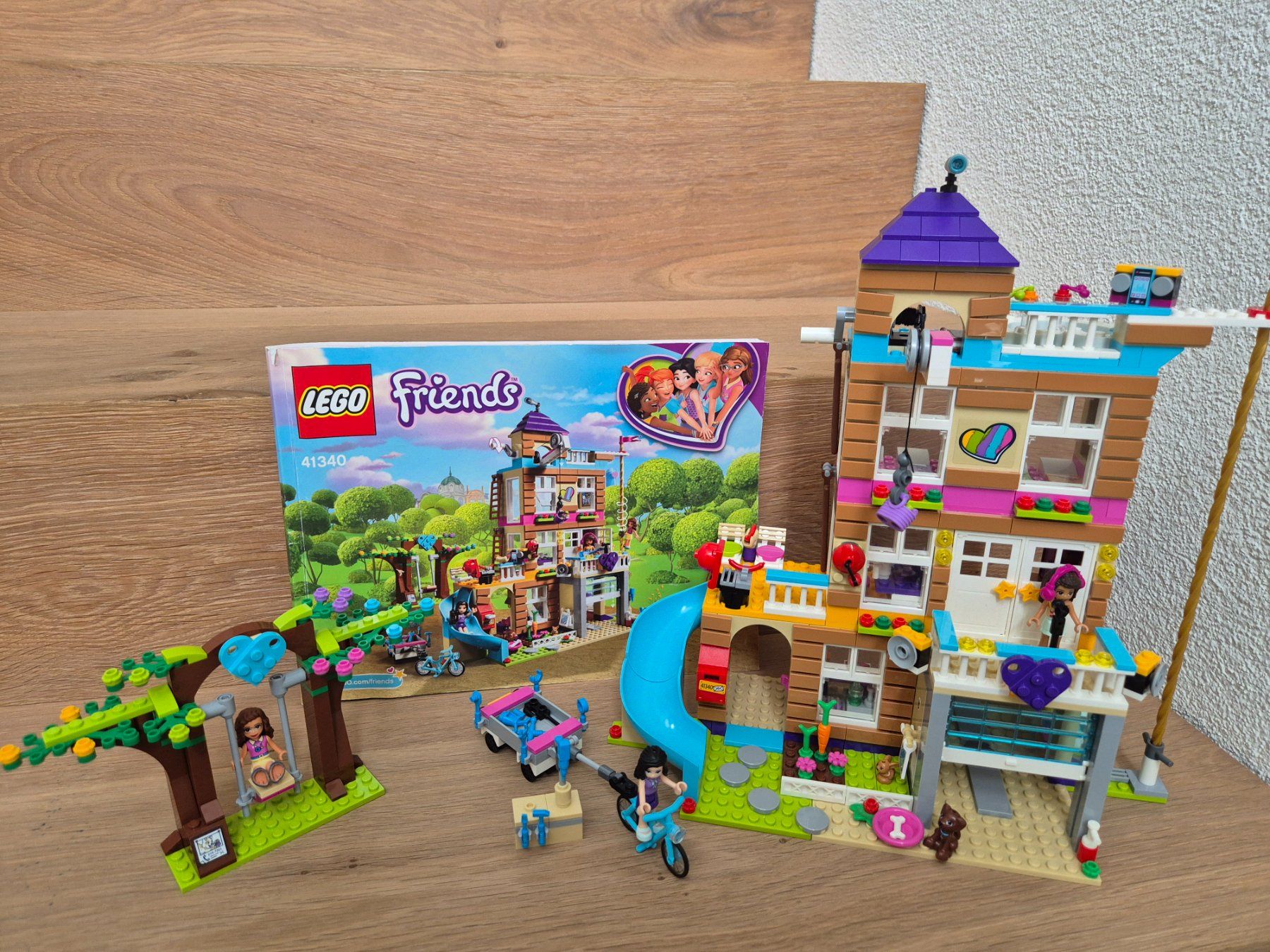 Lego Spielzeuge: Lego Friends Freundschaftshaus – Gebraucht aus Mettmenstetten von dan_j5s7