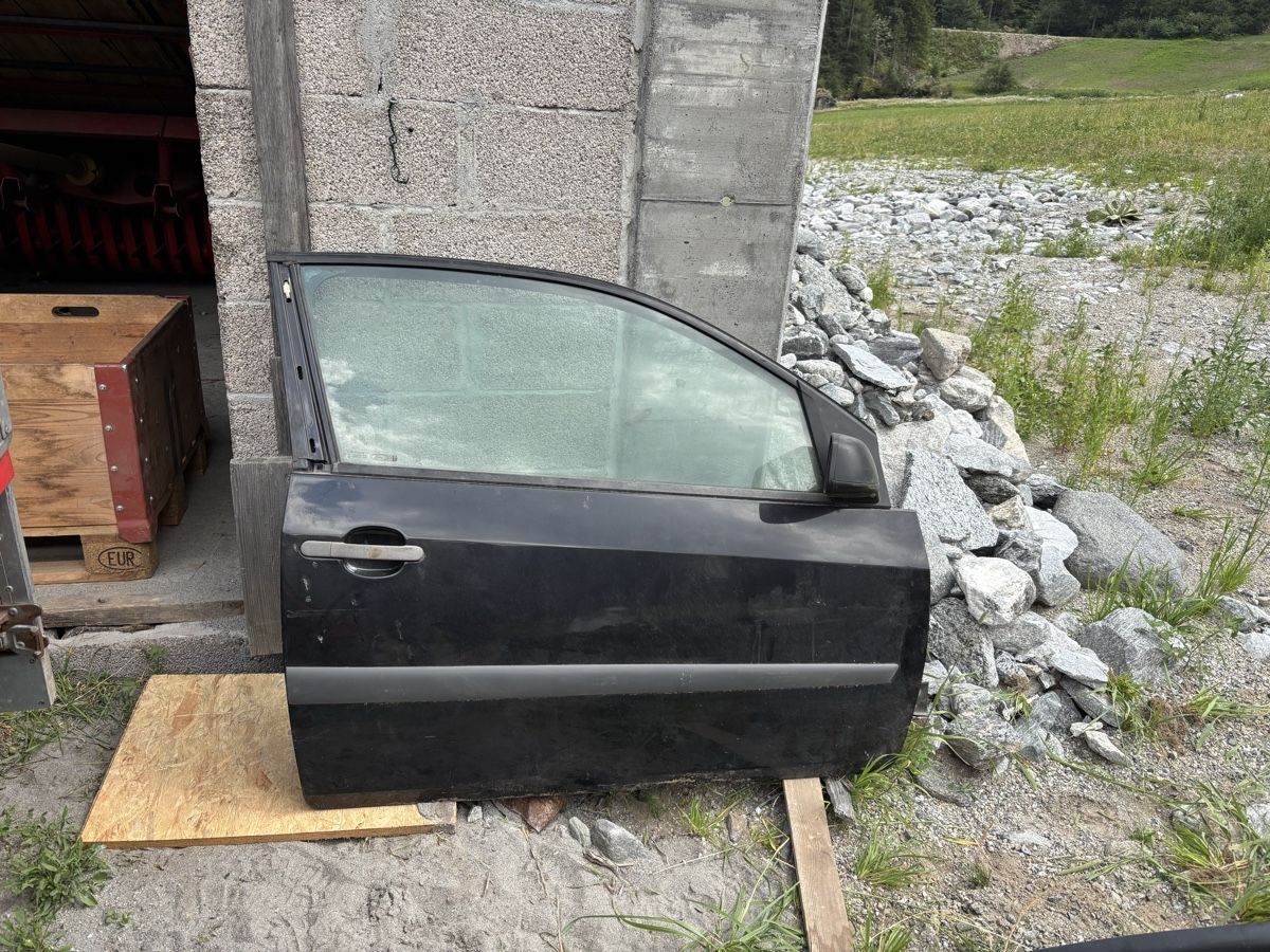 Ford Alle Autoersatzteile: Pezzi Ford Fiesta S – Gebraucht aus Osogna von elo_c2ct 1