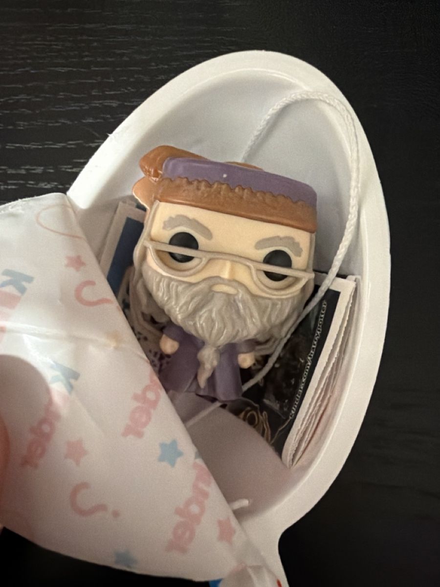 Statuette: Kinderjoy Harry Potter - Albus Dumbledore – Nuovo (secondo la descrizione) da wynigen venduto da Birnenmus