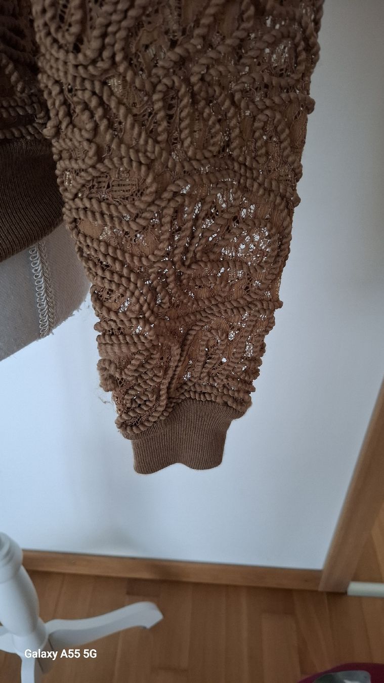 Twinset Maglioni & Felpe: Pull Twin-Set Simona Barbieri, taille S, dentelle marron – Usato da Payerne venduto da wardi11 2