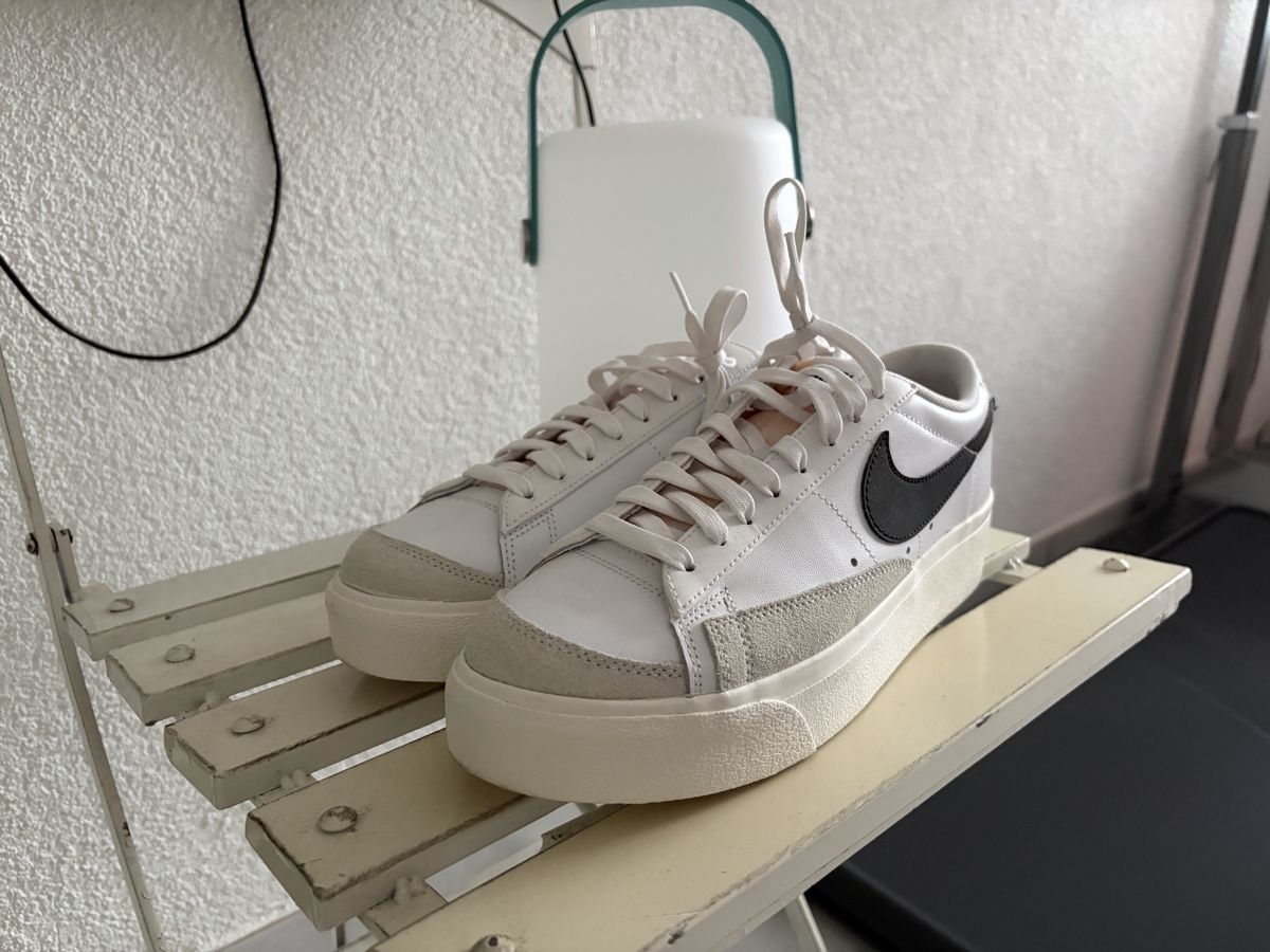 Nike Scarpe da uomo: Nike Blazer Low Platform – Nuovo (secondo la descrizione) da Olten venduto da edona_muslija