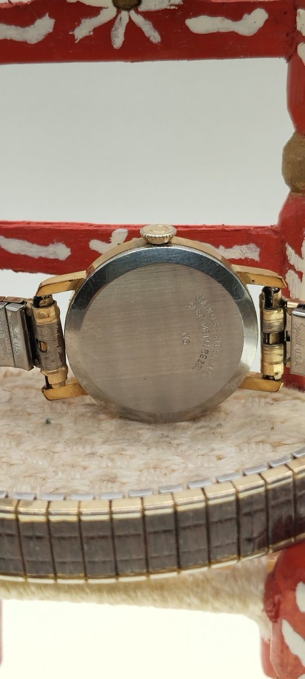 Orologi: Montre caravelle 60's – Usato da La Chaux-de-Fonds venduto da jac_9llg 3