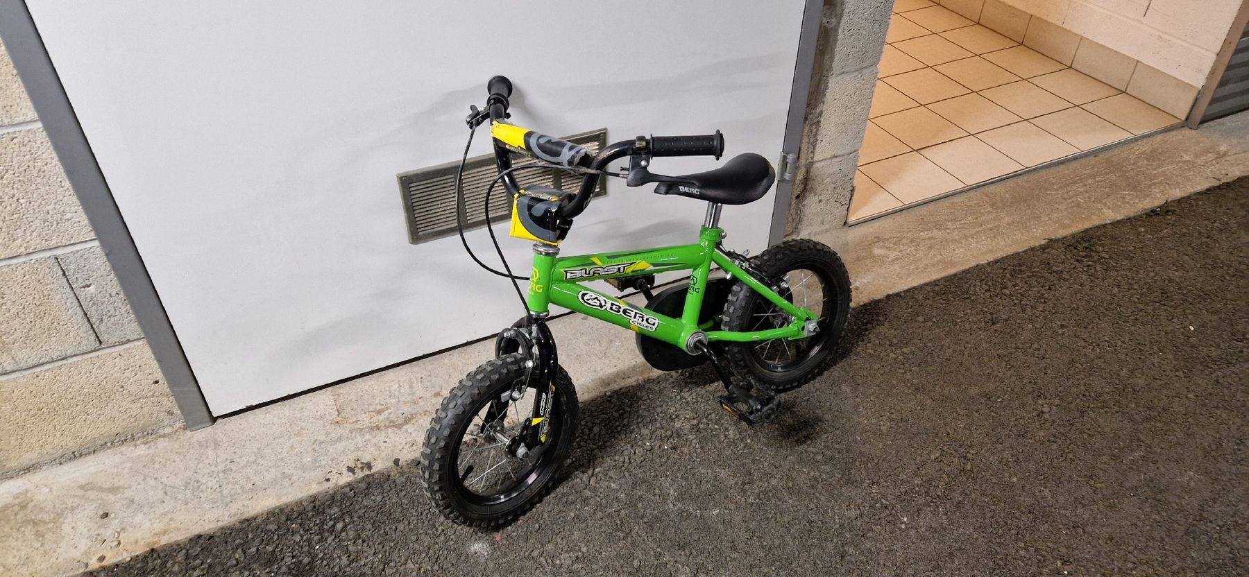 Velos: velo BERG blast 13 pouces – Gebraucht aus Gland von gre_hw6j 1