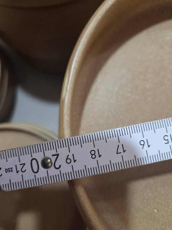 Set di piatti: Ensemble de vaisselle  – Usato da Collombey venduto da rubrub 3