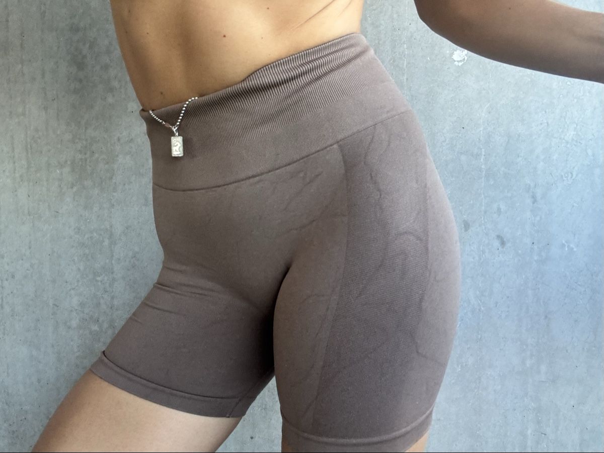 Pantaloni: Sportshorts size M beige – Nuovo (secondo la descrizione) da Zürich venduto da forestF4iry 2