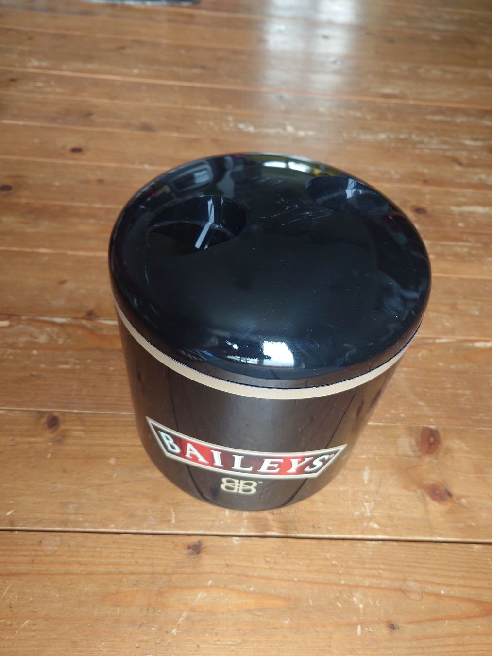 Frigoriferi & Refrigeratori: Baileys Eiswürfelbehälter, Eiskübel, Ice bucket – Usato da Winterthur venduto da Tenderizer3000 3