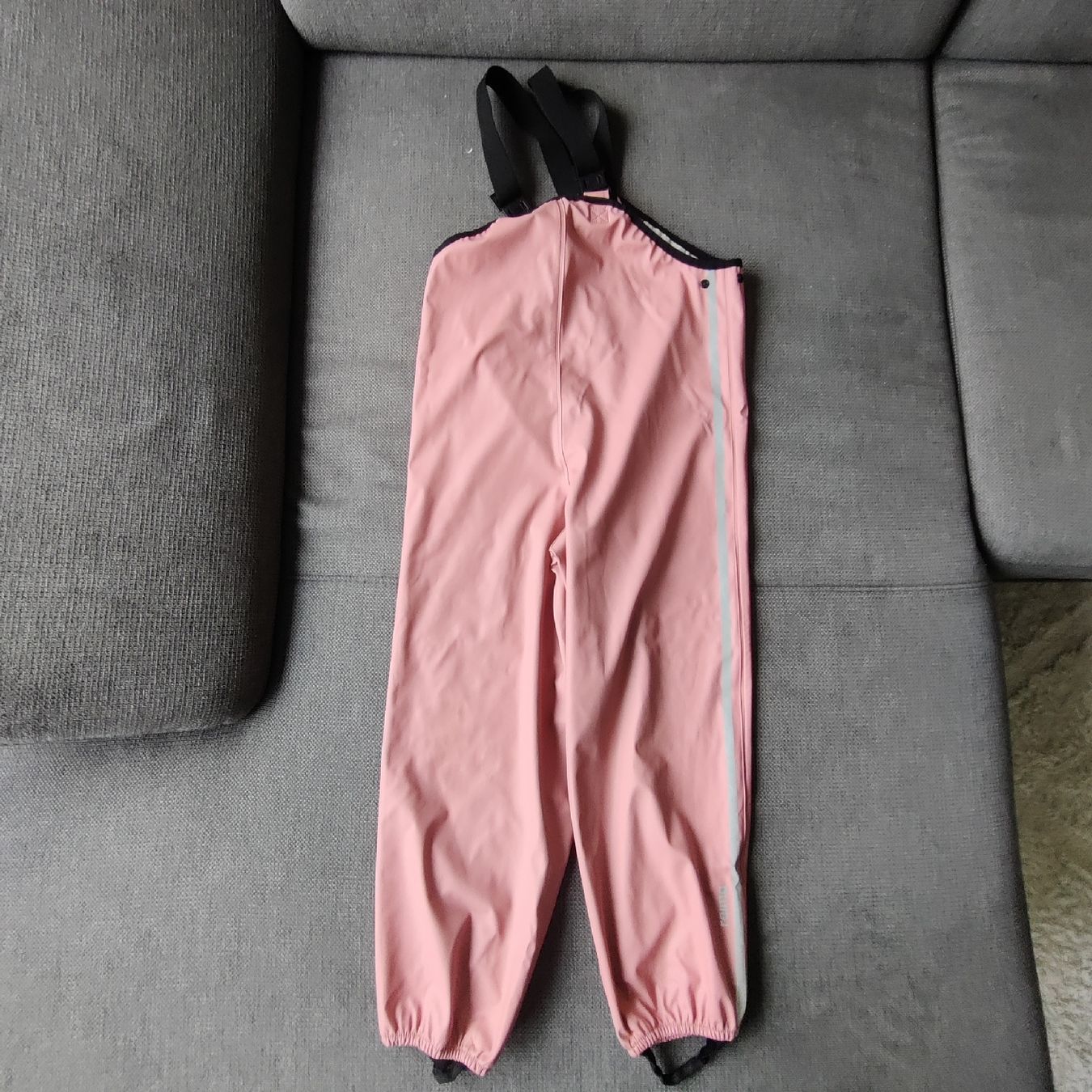 Reima Hosen: Reima Regenhose Gr. 128 – Gebraucht aus Wettswil von pop_qw58