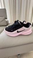 Nike Turnschuhe f. Kinder / Damen Gr. 36.5 - Top Zustand Som