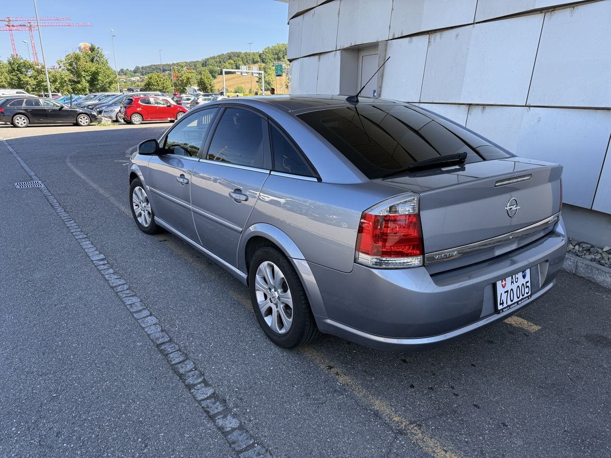 Opel Autos: Opel Vectra 2.2 Diamond – Gebraucht aus Hausen AG von MiDaDa 1