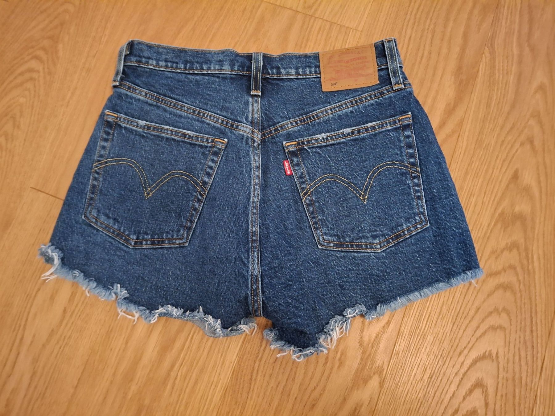 Jeans: Levis jeansshorts – Nuovo (secondo la descrizione) da Oberhofen am Thunersee venduto da katka99 1