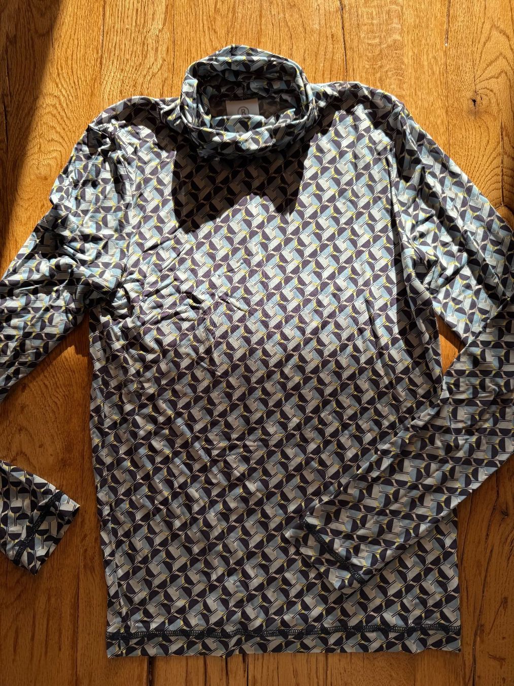 Bogner Maglioni & Felpe: Feiner Rollkragenpullover, Bogner, Gr. 36 – Usato da Oberrohrdorf venduto da maggys15 1