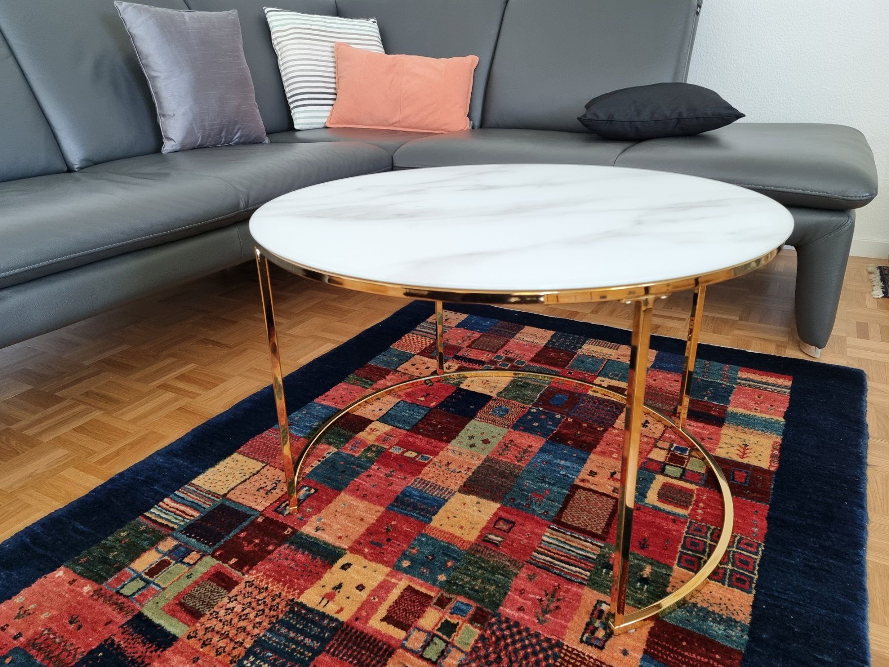 Set de table et chaises: Couchtisch (2er Set) – D'occasion à Fribourg par m-a18 2
