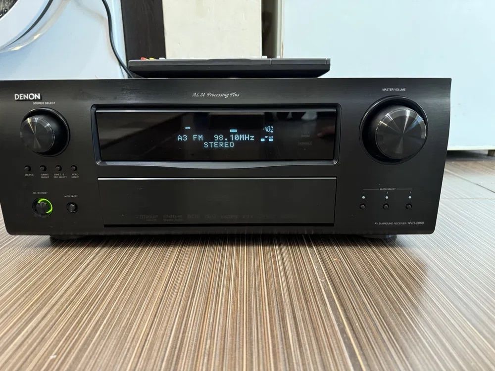 Hochwertiger 7.1-Kanal-Heimkino-Receiver Denon AVR-2809 (Gebraucht) in ...