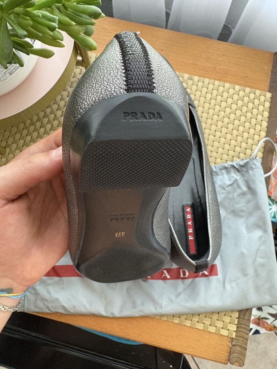 Prada Scarpe da donna: Mocassini PRADA donna argento taglia 37.5 – Usato da S. Antonino venduto da LIKA91 4
