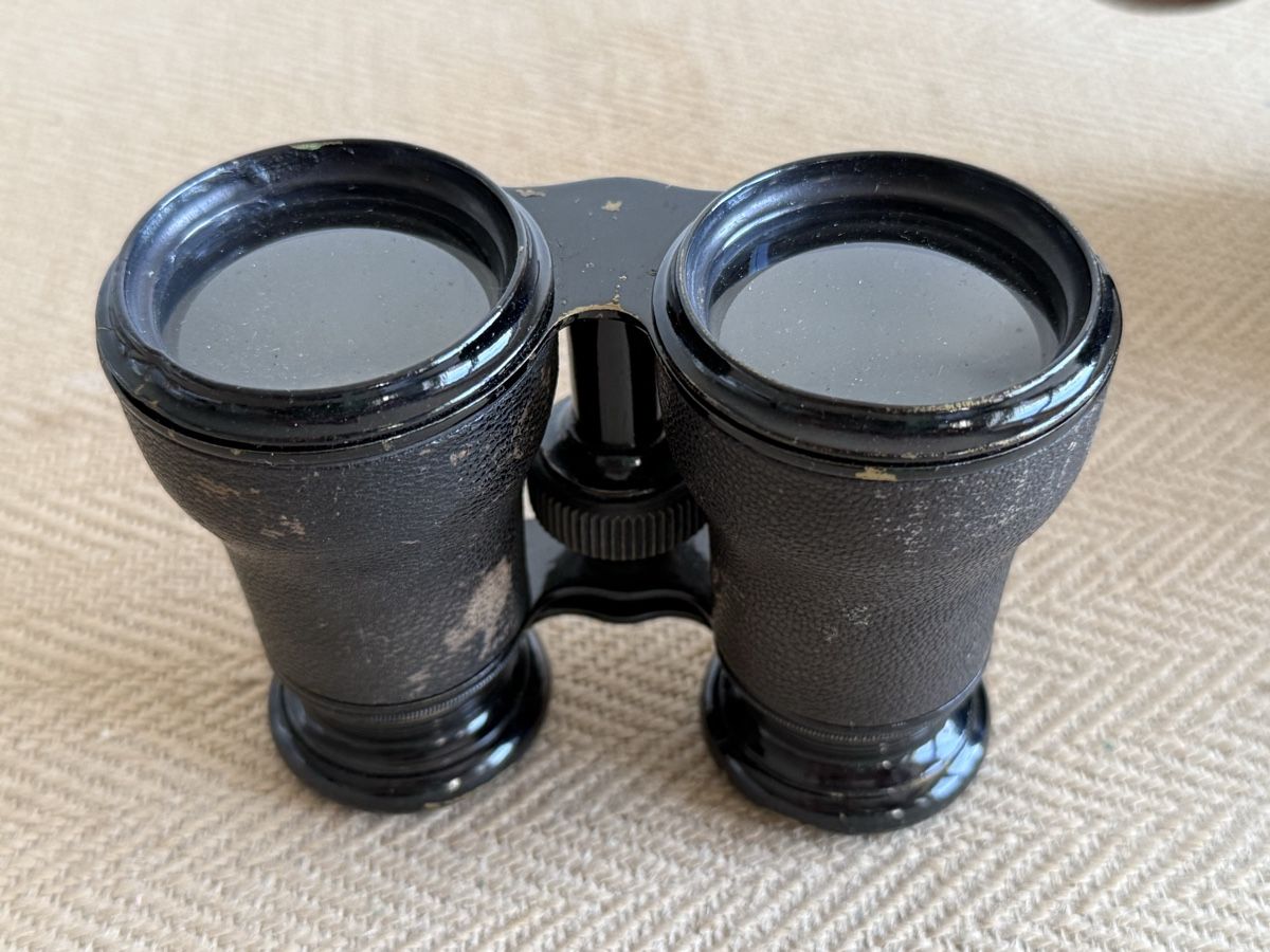 Binocoli: Schöner antiker Feldstecher Binoculars mit Lederetui – Usato da Konolfingen venduto da petzipetz 2