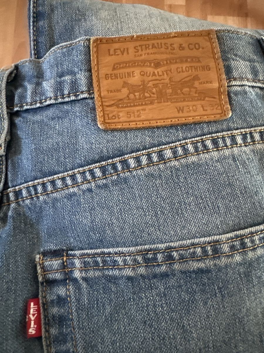 Levi's Jeans: Levi's 512 Jeans W30 L32 einf. Bundweite 39cm – Usato da Wald AR venduto da Jakusi95 2