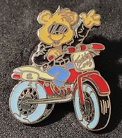 GG243 - Pin Motorrad / Teddy Club