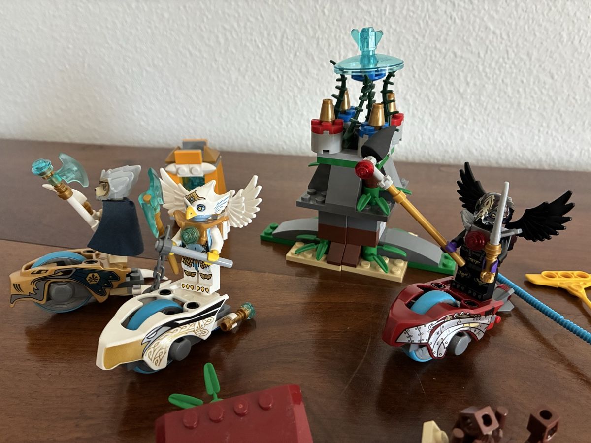 Lego Jeux de construction: Lego Chima 70108 + 70114  – D'occasion à Zürich par alva12 2