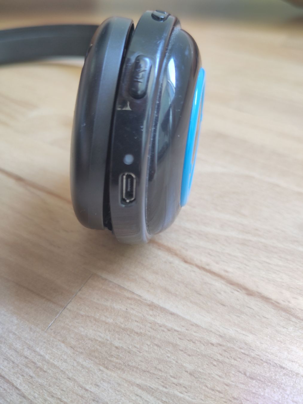 Logitech Casques audio: Logitech H600 Wireless Headset – D'occasion à Wetzikon ZH par dav_7s9y 2