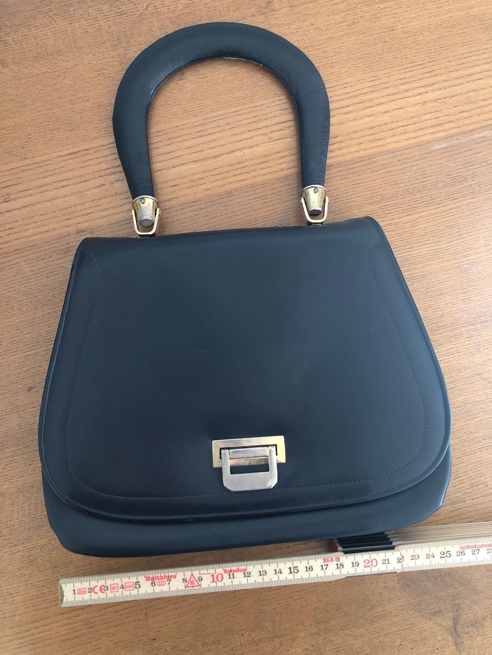Borse da donna: Vitage Ledertasche Damen – Usato da Bern venduto da xixi_ 1