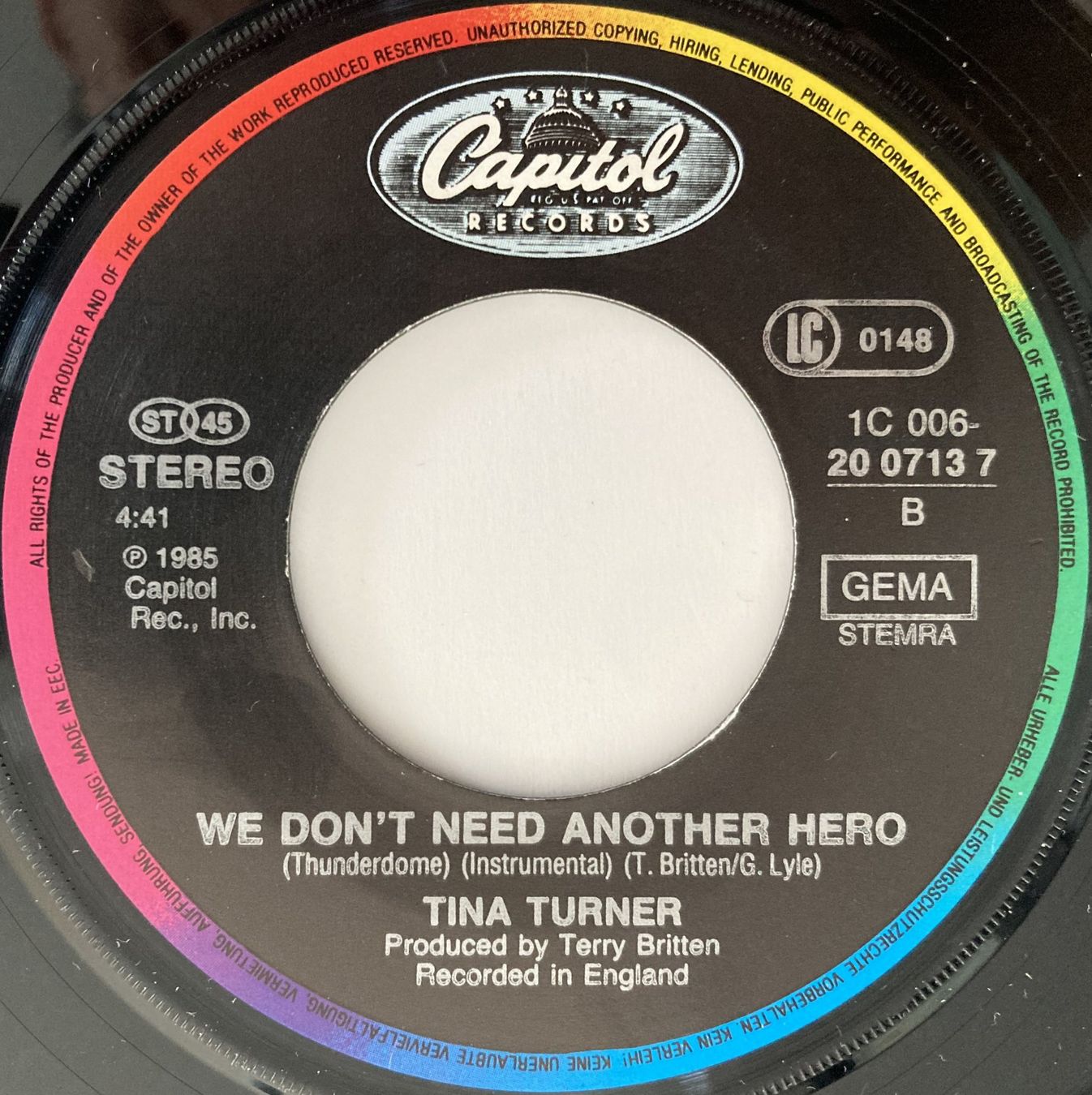 Dischi in vinile: TINA TURNER - WE DON'T NEED ANOTHER HERO – Usato da Bottens venduto da hotter-than-hell 2