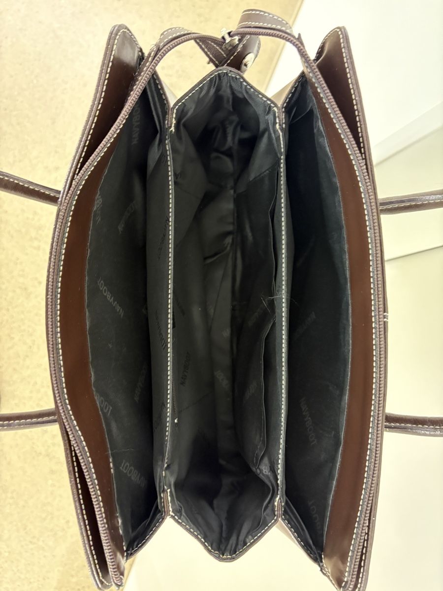 Navyboot Borse da donna: Navyboot – Nuovo (secondo la descrizione) da Oberwil-Lieli venduto da Toscombra 2