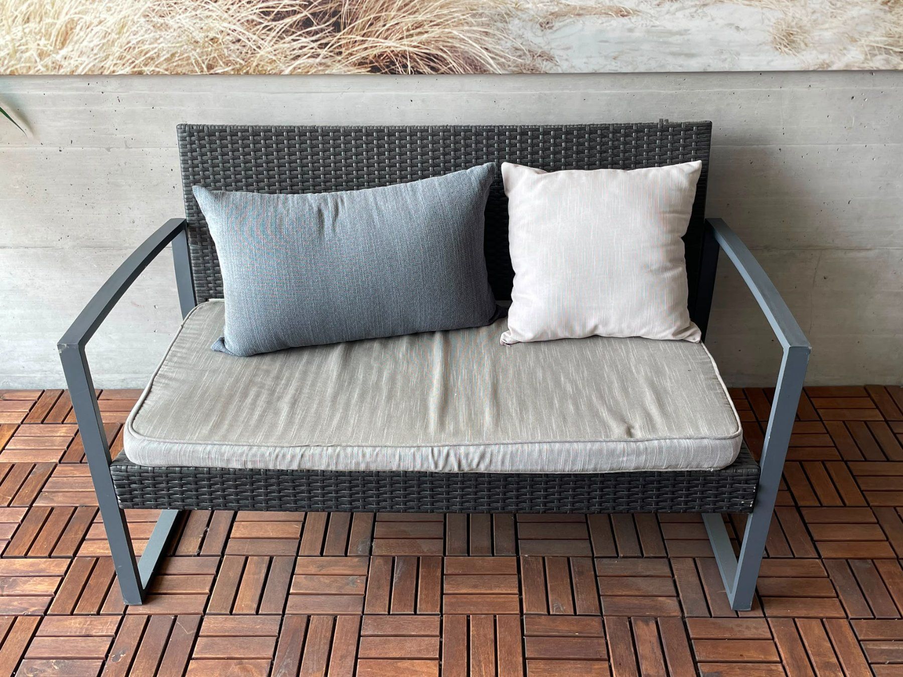 Set di tavolo e panche: Lounge Balkonmöbel Set 4-teilig mit Kissen – Usato da Glattpark(Opfikon) venduto da Carpri 3