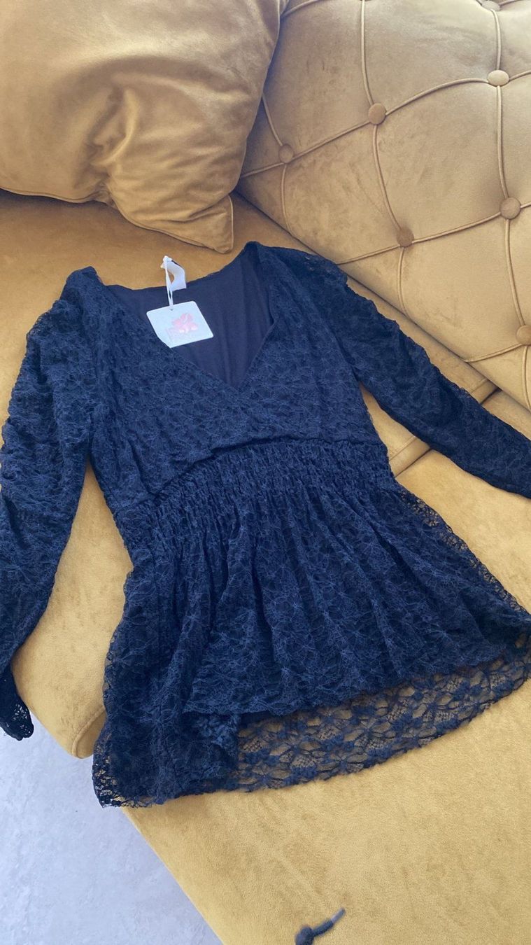 Top: Oberteil im Spitzenlook, Grösse ca M – Usato da Dagmersellen venduto da sheli17 1