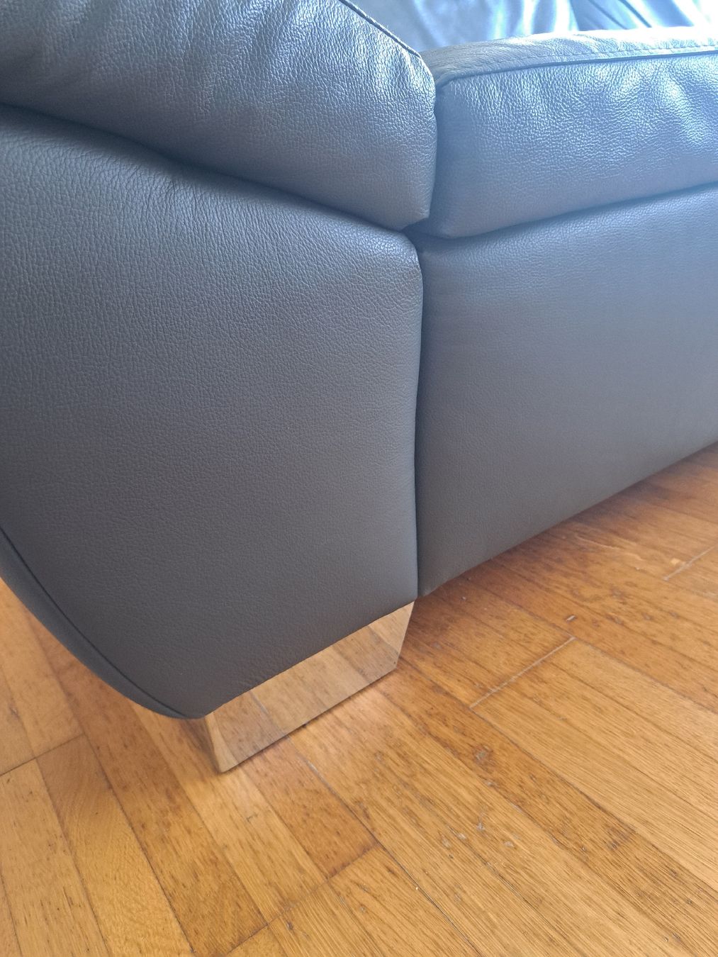 Divani: Ecksofa – Usato da Andwil SG venduto da zue_b9bt 5