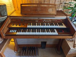 Yamaha-Orgel D-3 von 1971, günstig für guten Zweck