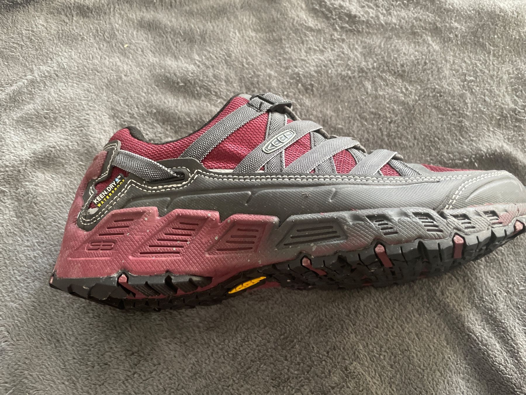 Keen Scarpe da donna: Keen Damen Outdoorschuhe Wanderschuhe – Nuovo (secondo la descrizione) da Flüelen venduto da AU10 1